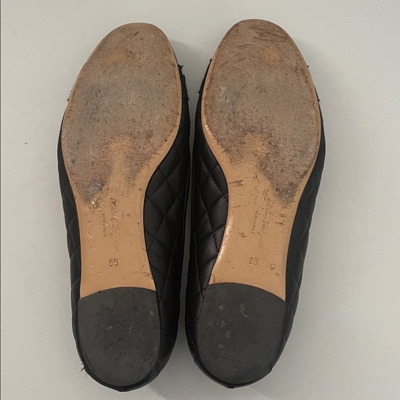 SALVATORE FERRAGAMO Varina Quilted Black Leather Cap Toe Grosgrain Bow Flats 7.5 - Picture 6 of 7